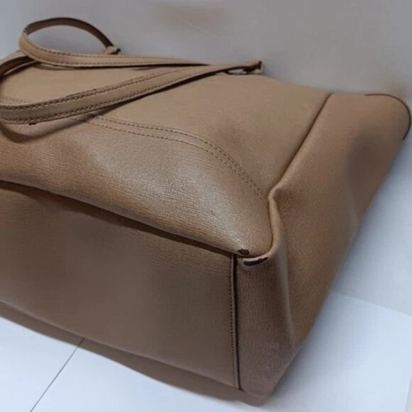 Coach East West City Tote Bag F23576 Tan Beige Saffiano Leather Shoulderbag GUC - Picture 8 of 16